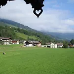 مزرعة للإقامة Zittrauerhof - Urlaub Am Bauernhof Gastein *