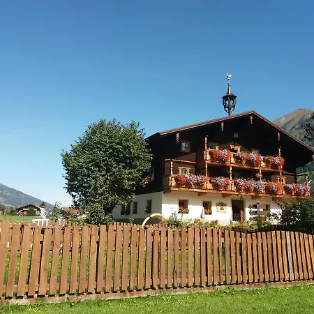 Фермерский дом Zittrauerhof - Urlaub Am Bauernhof Gastein